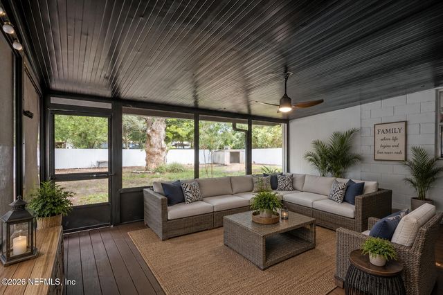 2351 GAILLARDIA Road, Jacksonville, FL 32211