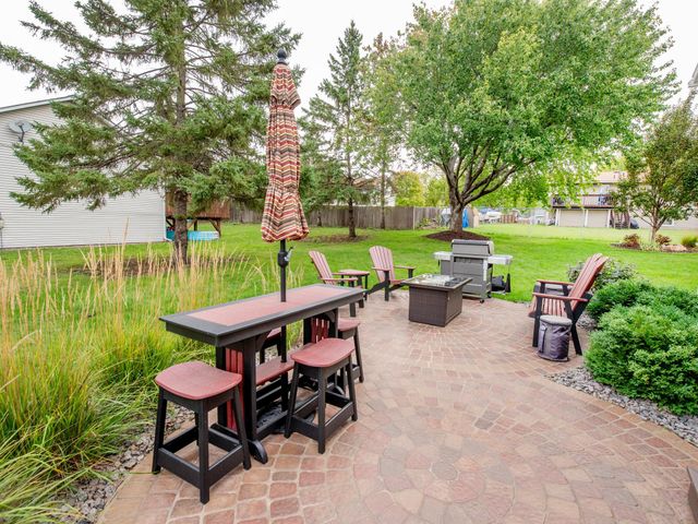 1466 Laurel Avenue, Saint Paul Park, MN 55071