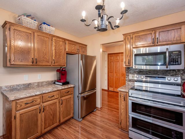 1466 Laurel Avenue, Saint Paul Park, MN 55071