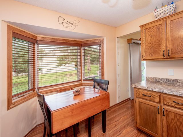 1466 Laurel Avenue, Saint Paul Park, MN 55071