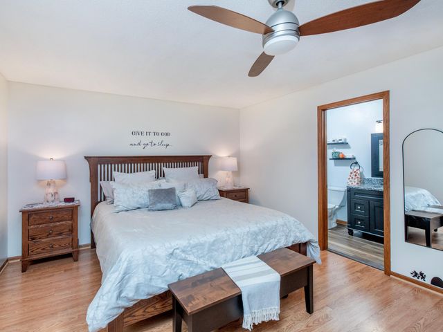 1466 Laurel Avenue, Saint Paul Park, MN 55071