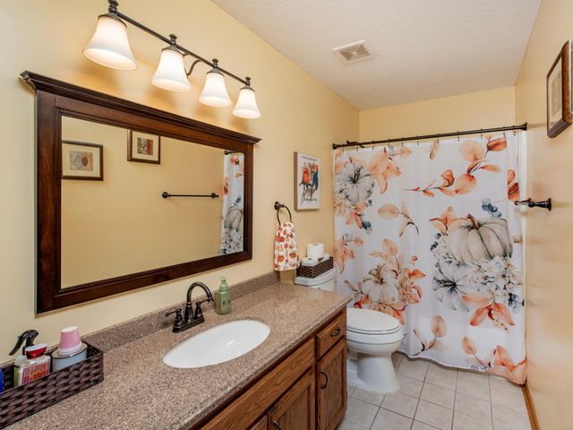 1466 Laurel Avenue, Saint Paul Park, MN 55071