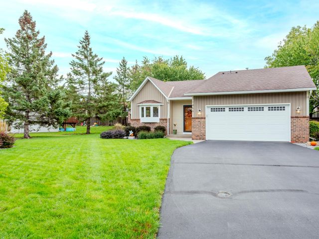 1466 Laurel Avenue, Saint Paul Park, MN 55071