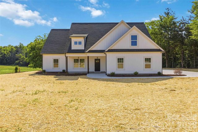 352 Adams Road, Clover, SC 29710