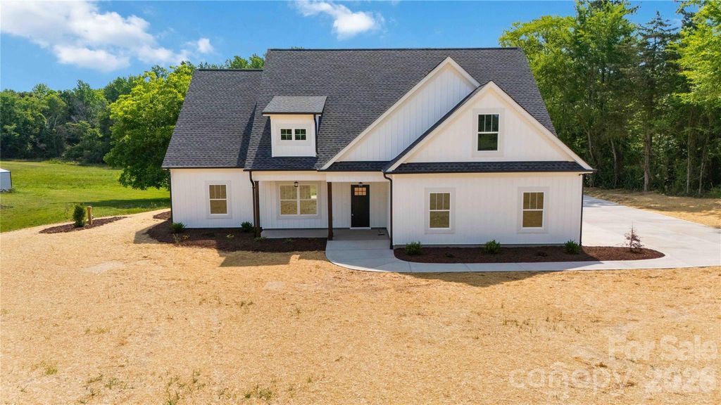 352 Adams Road, Clover, SC 29710