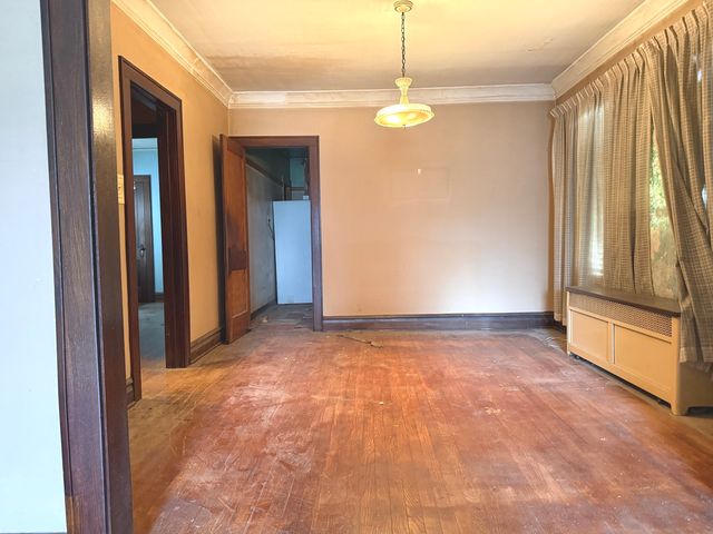 8115 S Dante Avenue, Chicago, IL 60619
