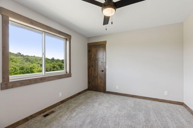 521 Summit Circle, Baldwin, WI 54002