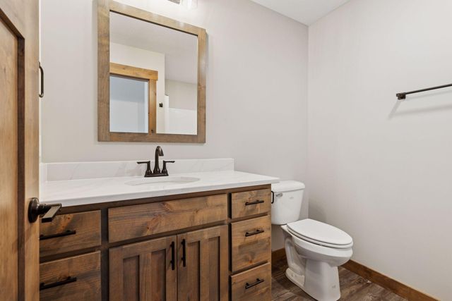 521 Summit Circle, Baldwin, WI 54002