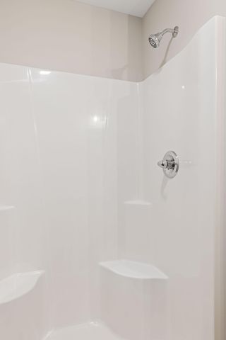 521 Summit Circle, Baldwin, WI 54002