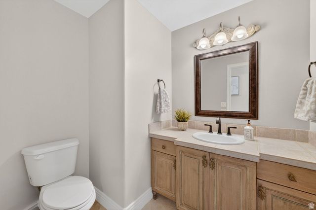 7428 S GREEN BERRY CT, Midvale, UT 84047