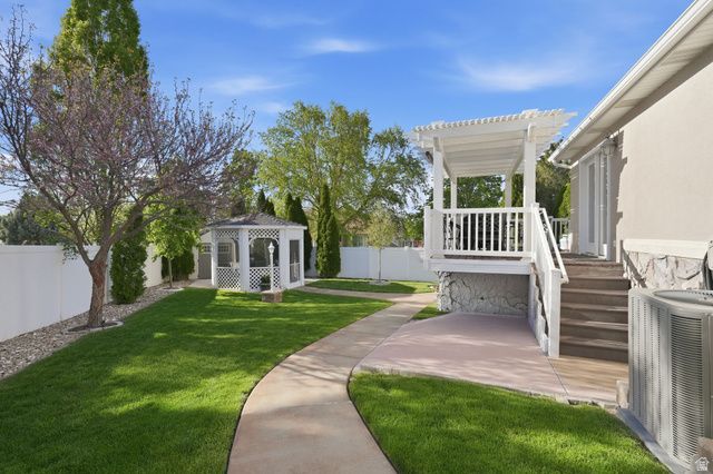 7428 S GREEN BERRY CT, Midvale, UT 84047