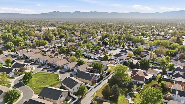 7428 S GREEN BERRY CT, Midvale, UT 84047