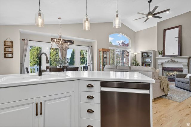 7428 S GREEN BERRY CT, Midvale, UT 84047