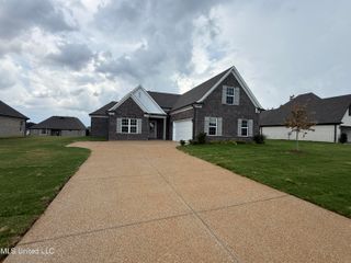 8888 Tucker Lane, Southaven, MS 38672