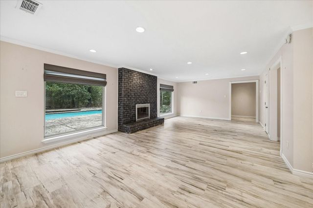 2919 Kings Forest Drive, Kingwood, TX 77339