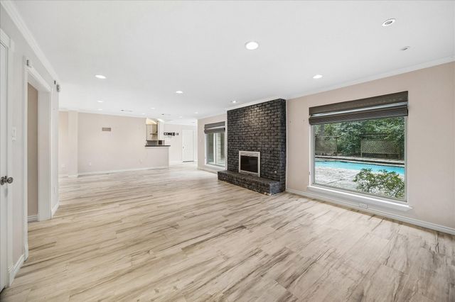 2919 Kings Forest Drive, Kingwood, TX 77339