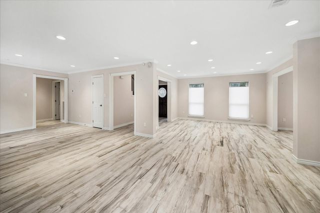 2919 Kings Forest Drive, Kingwood, TX 77339