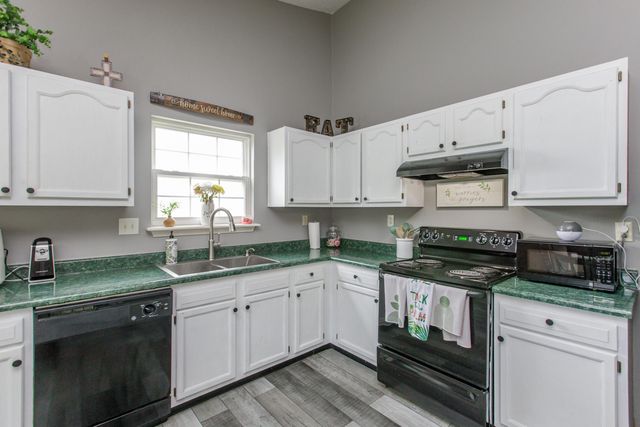 4026 Briar Creek Drive, Lawrenceburg, KY 40342