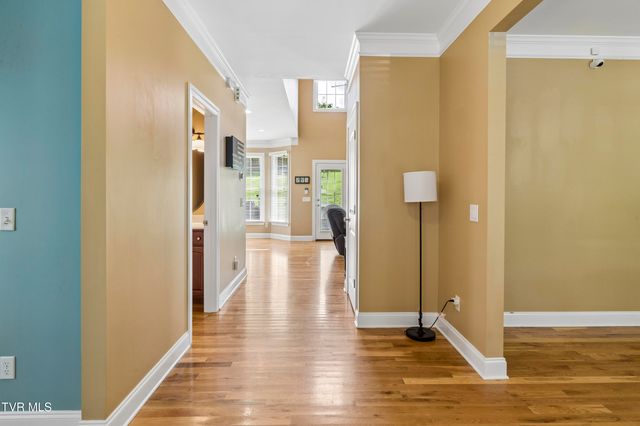 2004 Windridge Drive, Kingsport, TN 37660