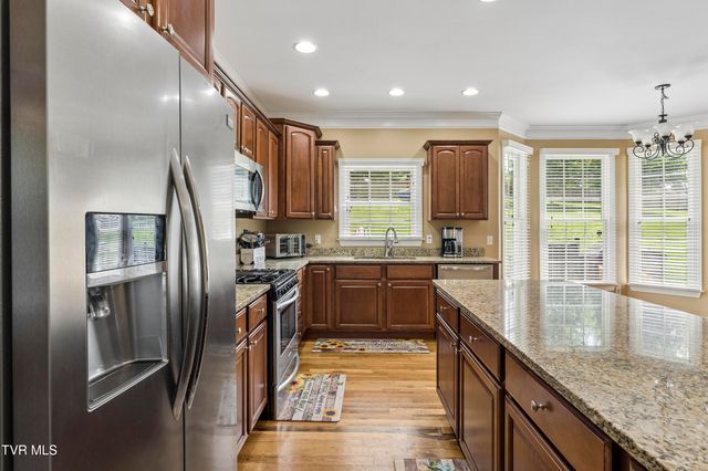 2004 Windridge Drive, Kingsport, TN 37660