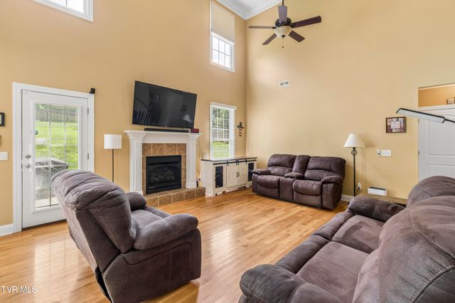2004 Windridge Drive, Kingsport, TN 37660