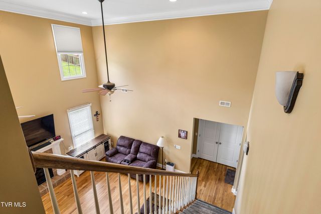 2004 Windridge Drive, Kingsport, TN 37660