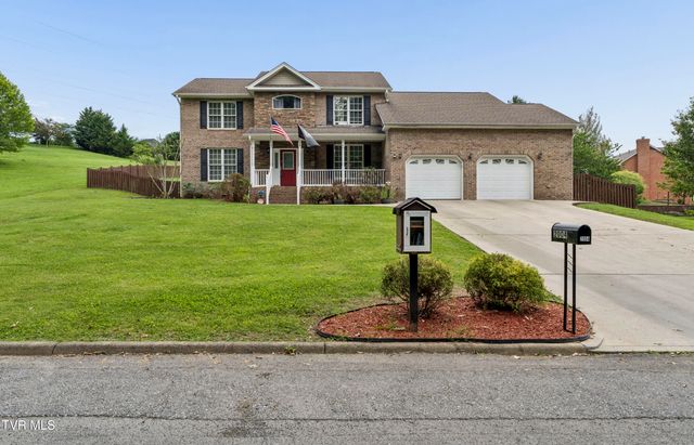 2004 Windridge Drive, Kingsport, TN 37660