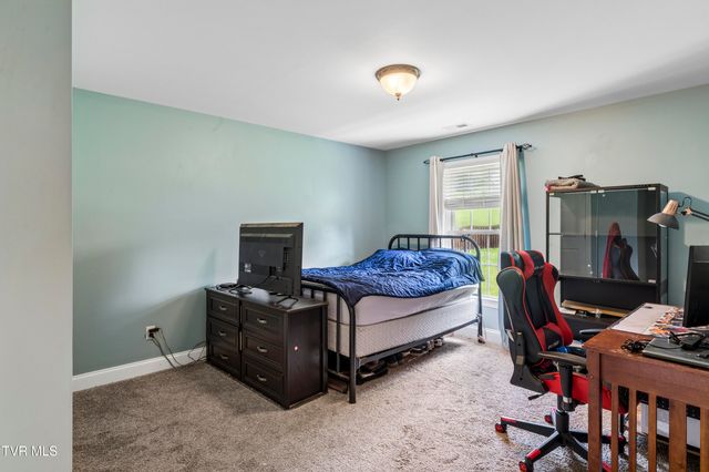 2004 Windridge Drive, Kingsport, TN 37660