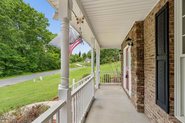2004 Windridge Drive, Kingsport, TN 37660