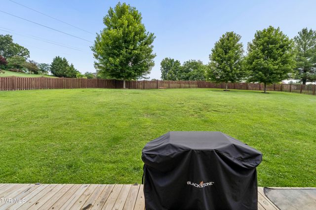 2004 Windridge Drive, Kingsport, TN 37660