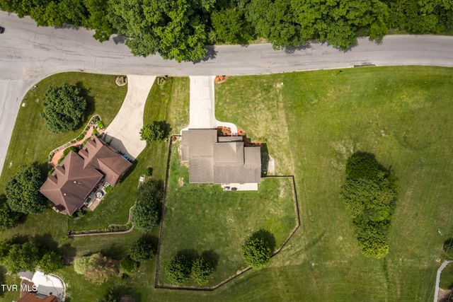 2004 Windridge Drive, Kingsport, TN 37660