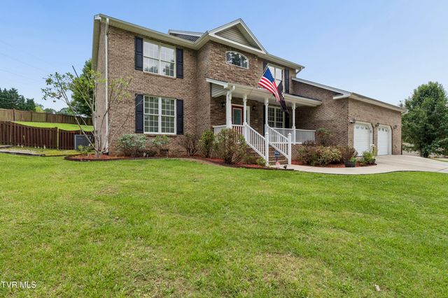 2004 Windridge Drive, Kingsport, TN 37660