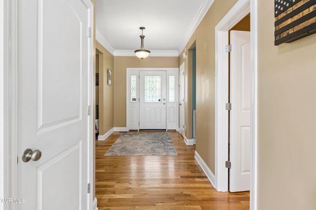 2004 Windridge Drive, Kingsport, TN 37660