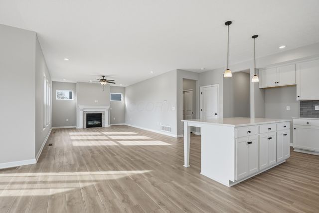 5737 Shadowfair Lane, Powell, OH 43065