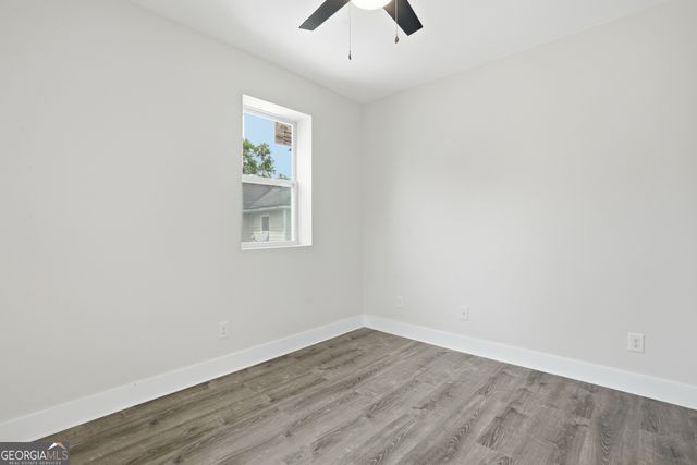 211 Jenks Street, Savannah, GA 31415