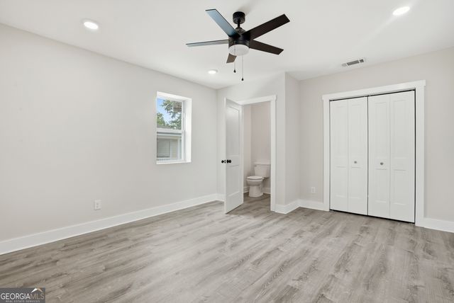 211 Jenks Street, Savannah, GA 31415