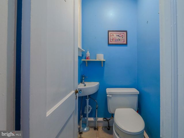 705 EDMONDS AVE, Drexel Hill, PA 19026