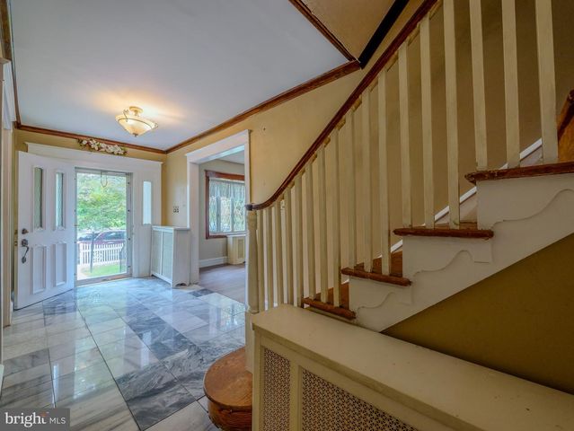 705 EDMONDS AVE, Drexel Hill, PA 19026
