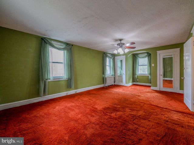 705 EDMONDS AVE, Drexel Hill, PA 19026