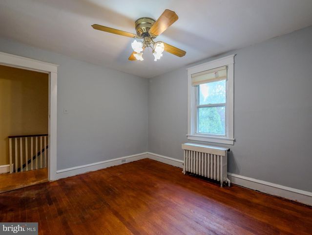 705 EDMONDS AVE, Drexel Hill, PA 19026