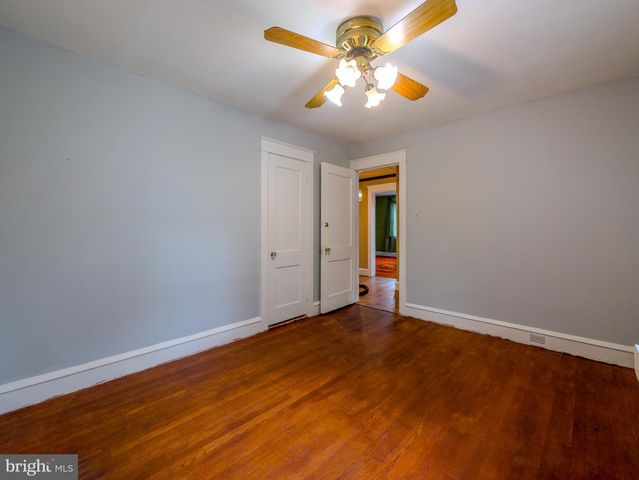 705 EDMONDS AVE, Drexel Hill, PA 19026