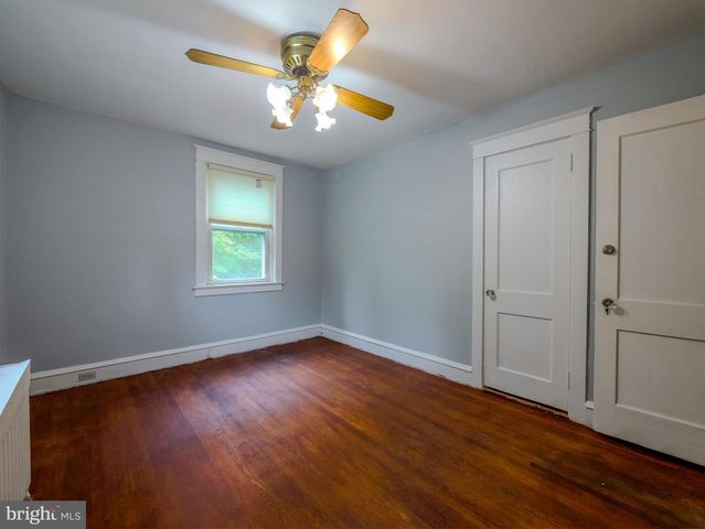 705 EDMONDS AVE, Drexel Hill, PA 19026