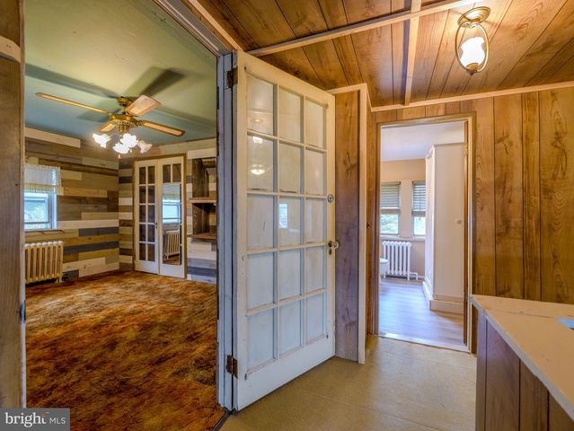 705 EDMONDS AVE, Drexel Hill, PA 19026