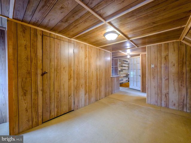 705 EDMONDS AVE, Drexel Hill, PA 19026