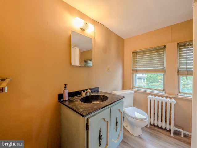 705 EDMONDS AVE, Drexel Hill, PA 19026