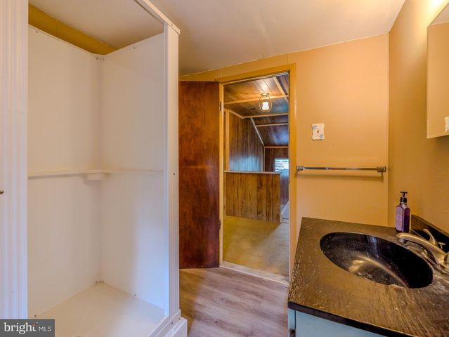 705 EDMONDS AVE, Drexel Hill, PA 19026