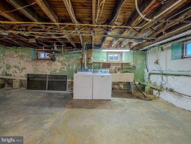 705 EDMONDS AVE, Drexel Hill, PA 19026