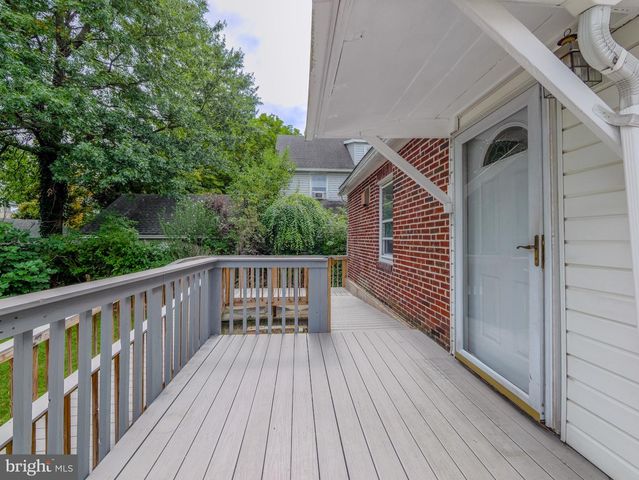 705 EDMONDS AVE, Drexel Hill, PA 19026