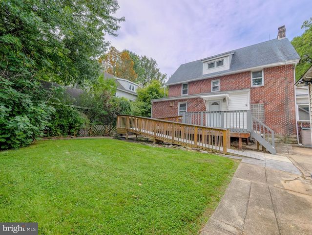 705 EDMONDS AVE, Drexel Hill, PA 19026