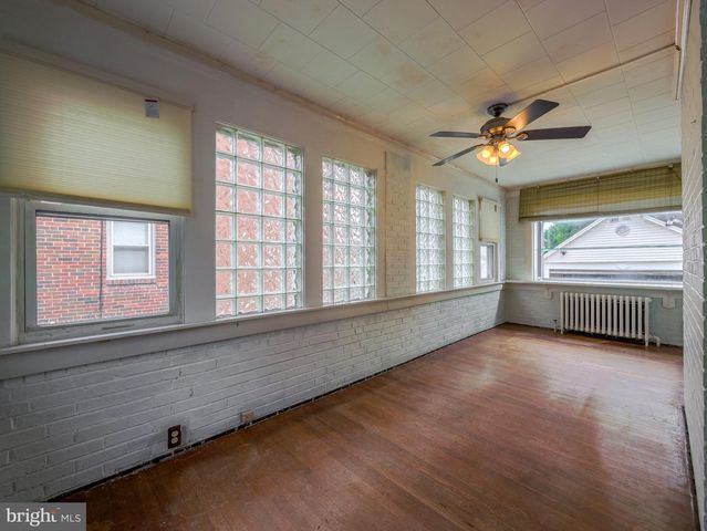 705 EDMONDS AVE, Drexel Hill, PA 19026
